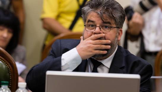 Слуги народа сегодня решат судьбу скандального нардепа Яременко