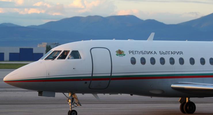 Самолет с премьером Болгарии экстренно сел из-за поломки