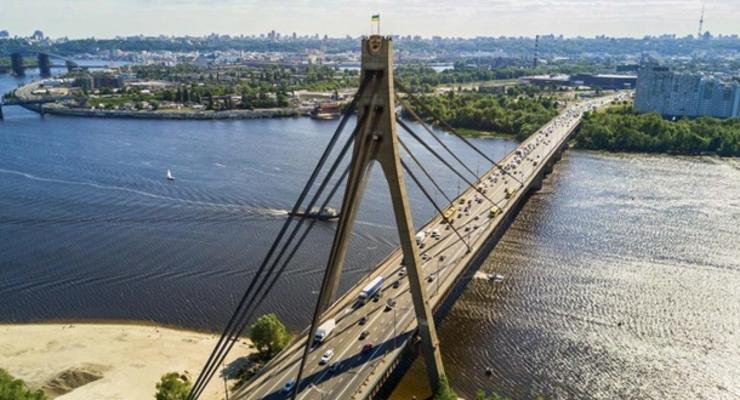 Движение на Северном мосту в Киеве частично ограничат