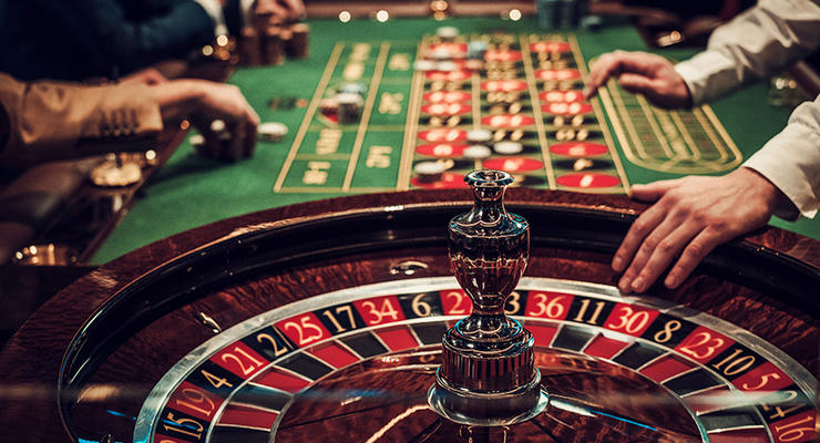 Легализация азартных игр: Опрос показал, сколько украинцев поддерживают идею