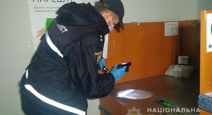 В Киеве мужчина ограбил почту: опубликован фоторобот