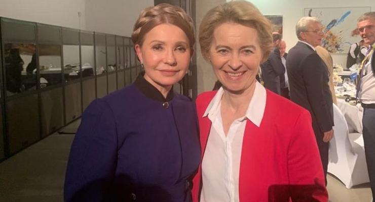 После стычки с Зеленским Тимошенко снова заплела косу