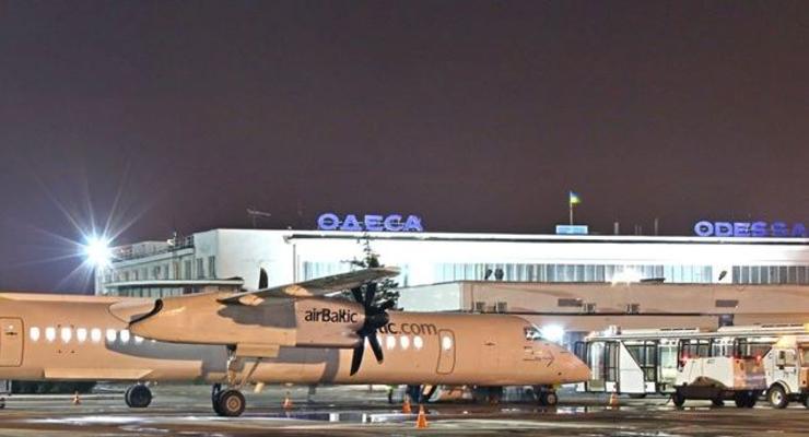 Одесский аэропорт возобновил работу