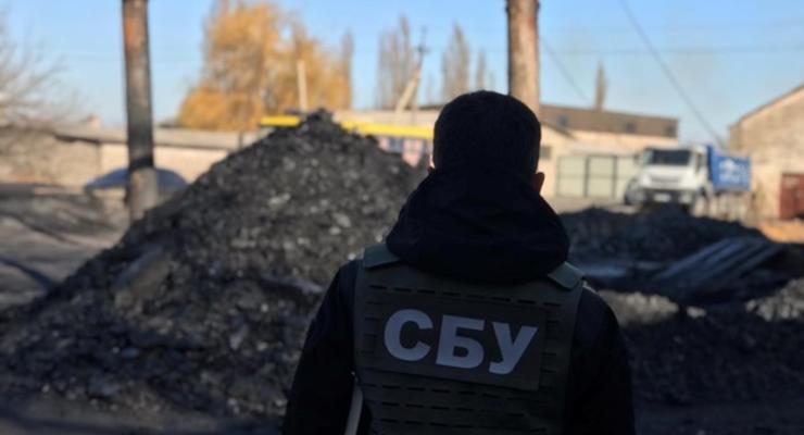 СБУ задержала организаторов продажи угля из "ЛДНР"