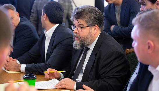 Яременко: Элита РФ "вымотана" санкциями, с ней легче договориться