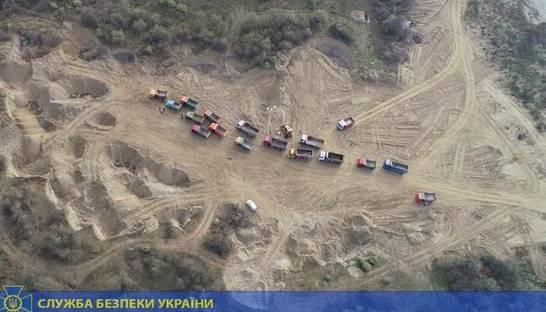 На Буковине украли песка на 90 миллионов гривен