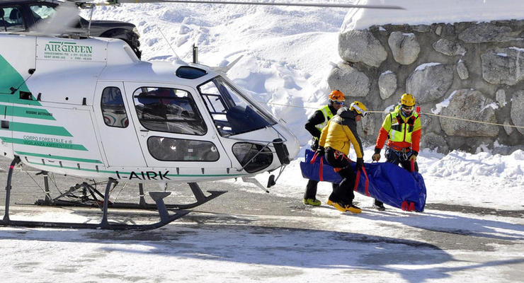 В Альпах погибли двое лыжников