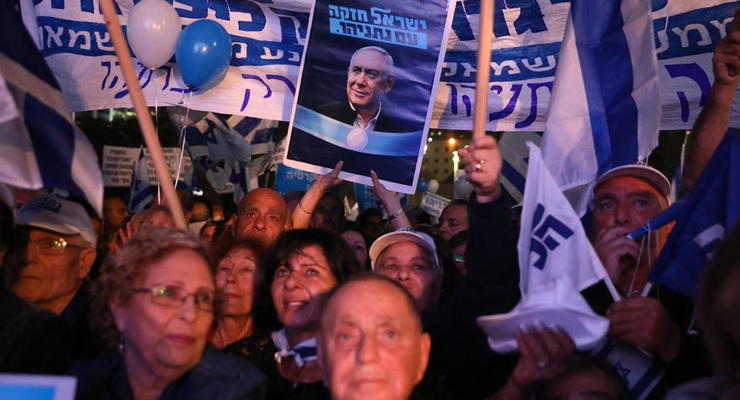 Демонстранты в Израиле требовали отставки Нетаньяху