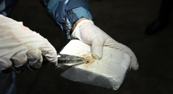 В Азербайджане изъяли рекордную партию кокаина