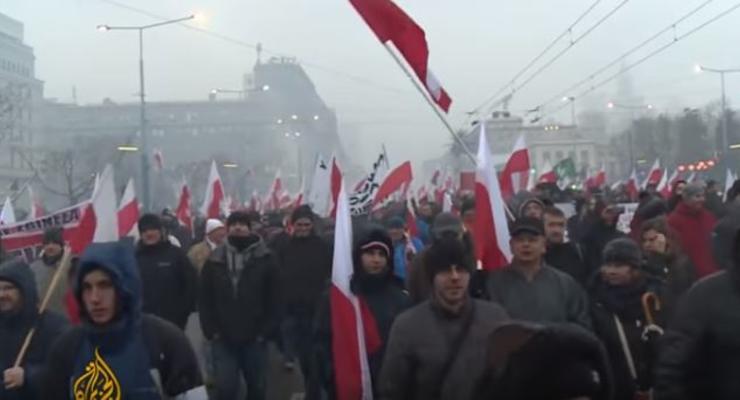 В Польше тысячи людей вышли на акции протестов