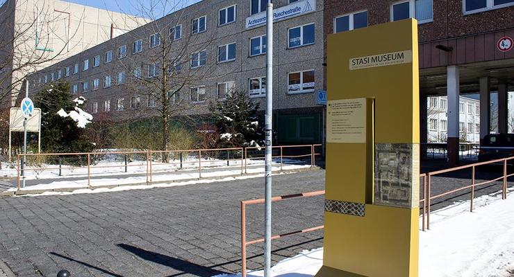 В Германии обворовали музей тайной полиции