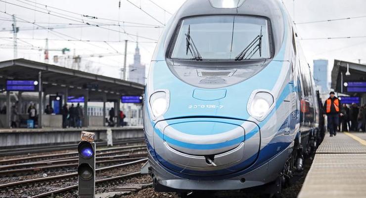 В Польше поезд протаранил фургон с пьяными украинцами