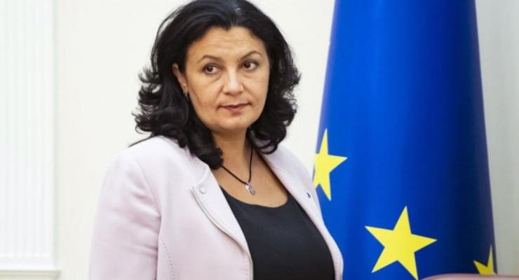 Климпуш-Цинцадзе призвала спикера Рады срочно провести совещание по оценке Еврокомиссией законопроекта №2233
