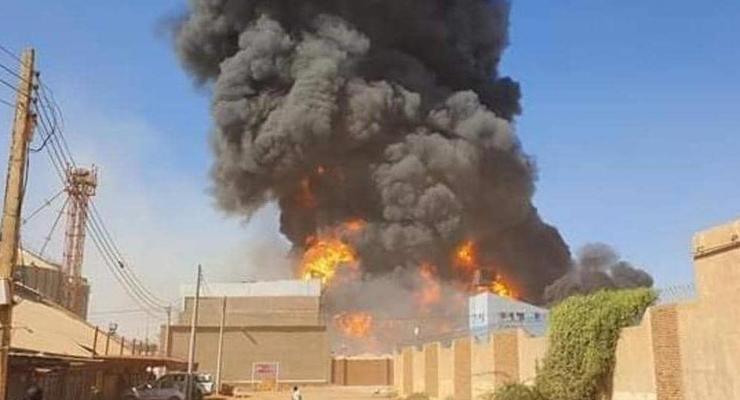В Судане при пожаре на фабрике погибли 24 человека