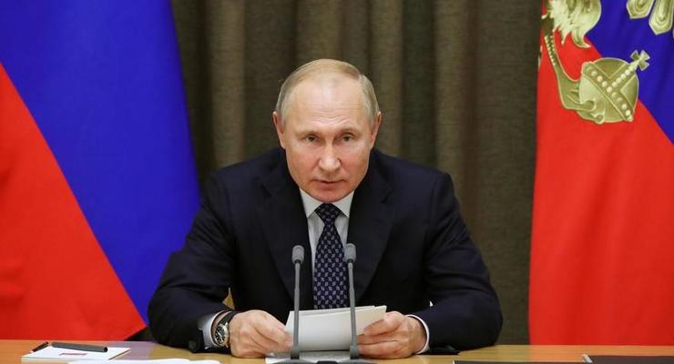 Путин назвал действия НАТО "некорректными" в отношении РФ