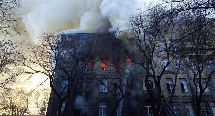 В Одессе объявили двухдневный траур из-за пожара