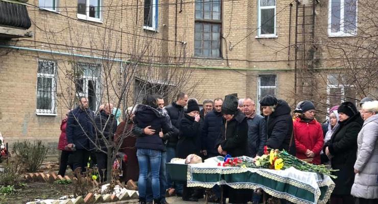 Убили из-за украинского языка: На Донбассе прощаются с волонтером