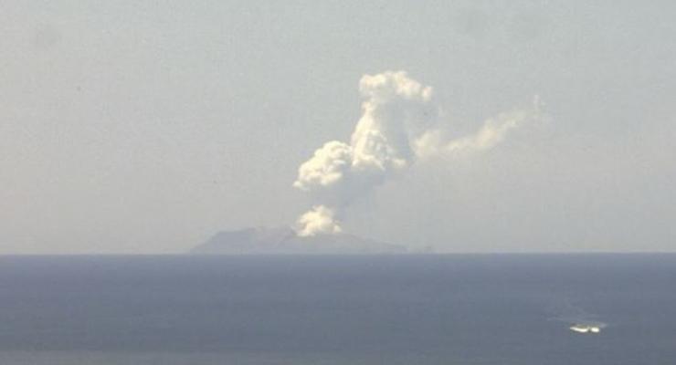 На острове в Новой Зеландии произошло извержение вулкана