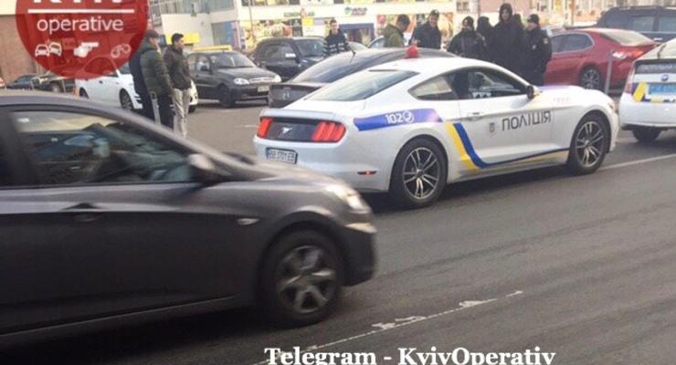 Фейковые копы: В Киеве поймали псевдо-полицейский Mustang