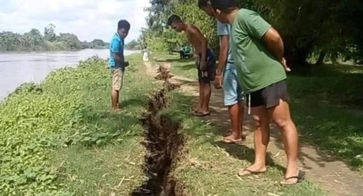 Почти 40 человек пострадали при землетрясении на Филиппинах