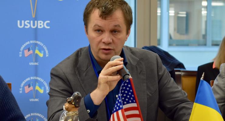 Министр Милованов высказался о своем отношении к военному экспорту в РФ