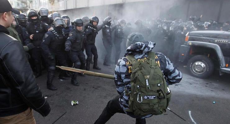 Глава полиции Киева объяснил разгон протестующих