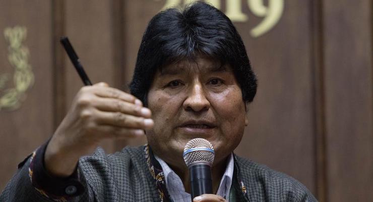 В Боливии выдали ордер на арест Эво Моралеса