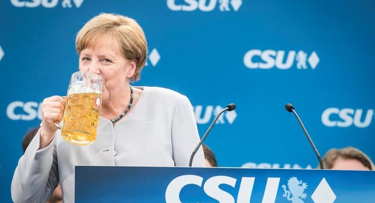 Меркель займет второе место по сроку пребывания у власти в ФРГ