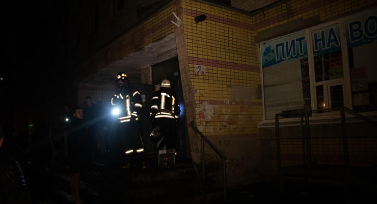 В Киеве произошел пожар в общежитии университета