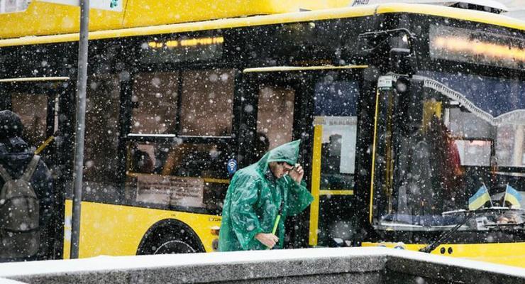 Новый год в Киеве: Как будет работать общественный транспорт