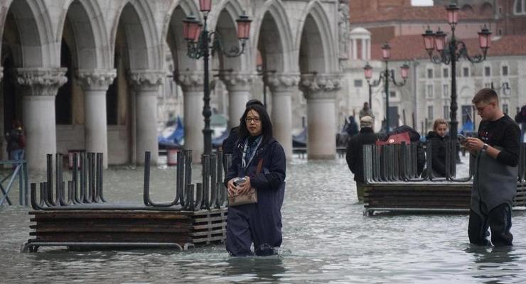 В Венеции началось очередное наводнение