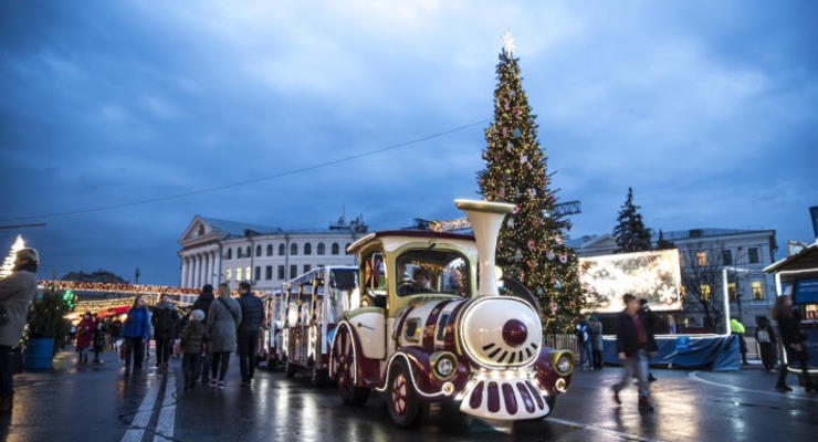 Новогодний Киев: Опубликованы яркие фото столицы