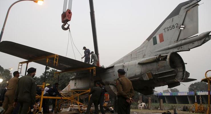 В Индии официально сняли с вооружения самолеты МиГ-27