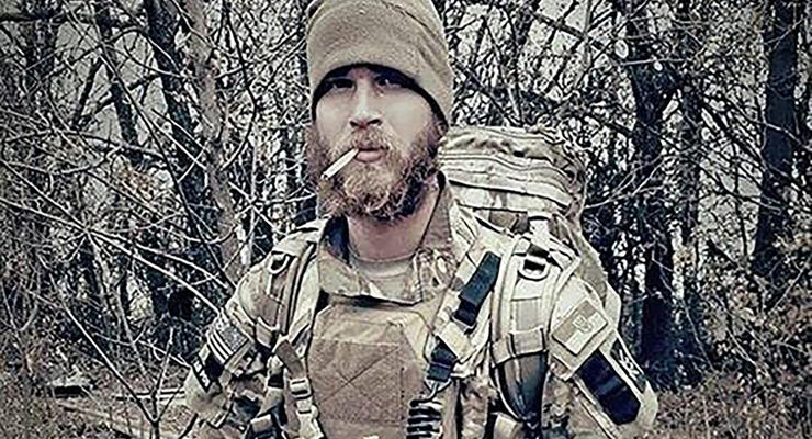 США требуют от Украины экстрадиции воевавшего на Донбассе героя - СМИ
