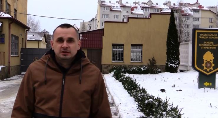 Сенцов записал видеообращение с призывом