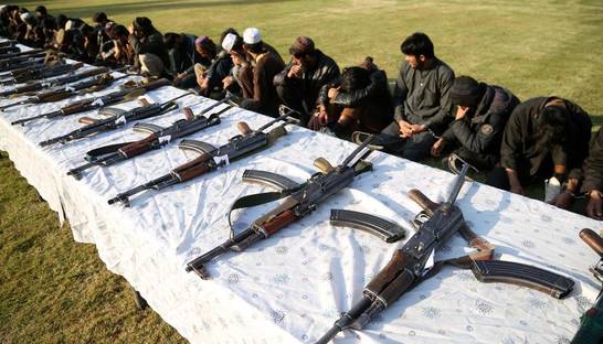 Атаки талибов в трех регионах Афганистана: десятки погибших