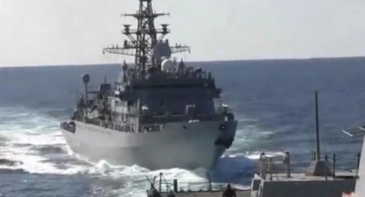 Корабли РФ и США опасно сблизились в Аравийском море