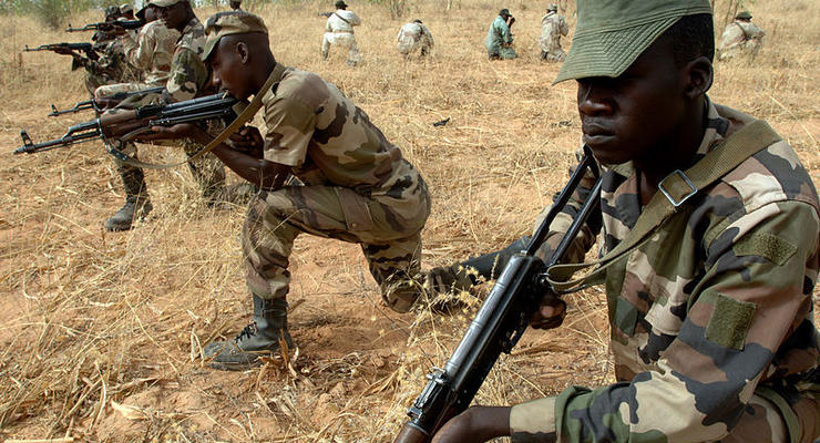 Атака боевиков в Нигере: погибли почти 90 военных