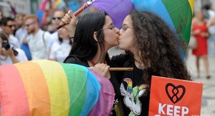 В Северной Ирландии разрешили однополые браки