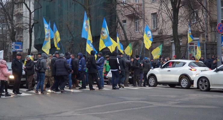 Нет рынку земли!: В Киеве протестует Нацкорпус, аграрии и фермеры