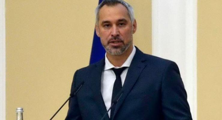 Два народных депутата заявили об угрозах в свой адрес