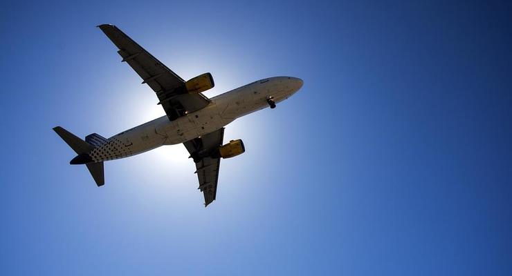 Пассажирский Boeing экстренно сел в Румынии