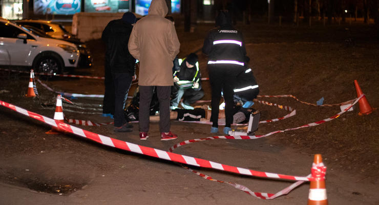 В Киеве на улице зарезали мужчину