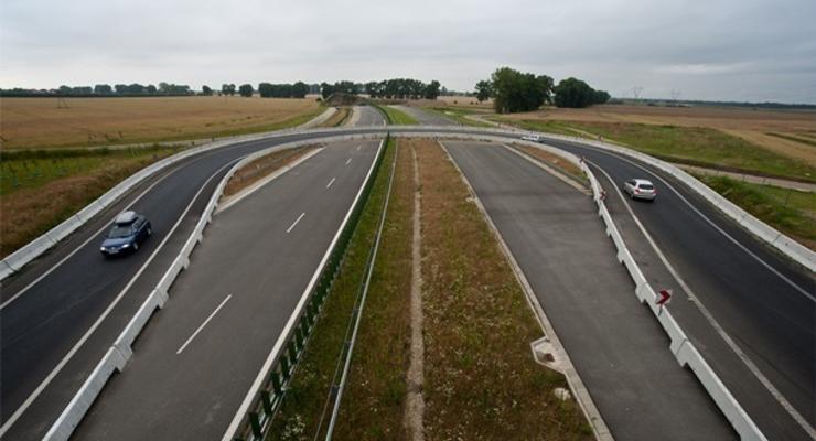 Названы сроки начала аудита ремонта дорог в Украине
