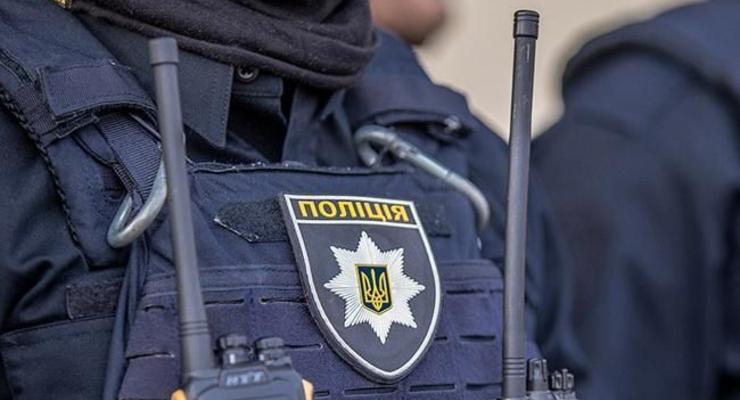Избивали задержанного: В Одессе отстранили двух полицейских