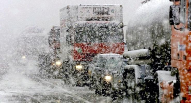 Украинцев предупреждают о сильных снегопадах