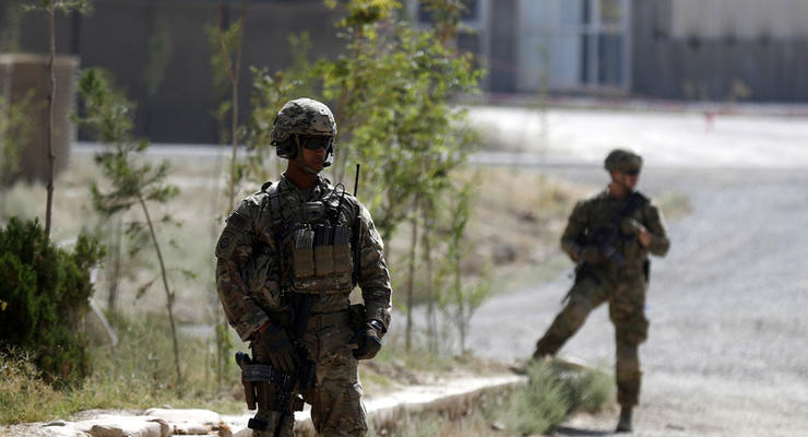 При обстреле в Афганистане погибли солдаты США - СМИ