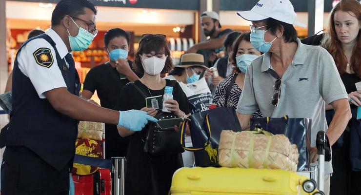 В Китае от коронавируса умер американец