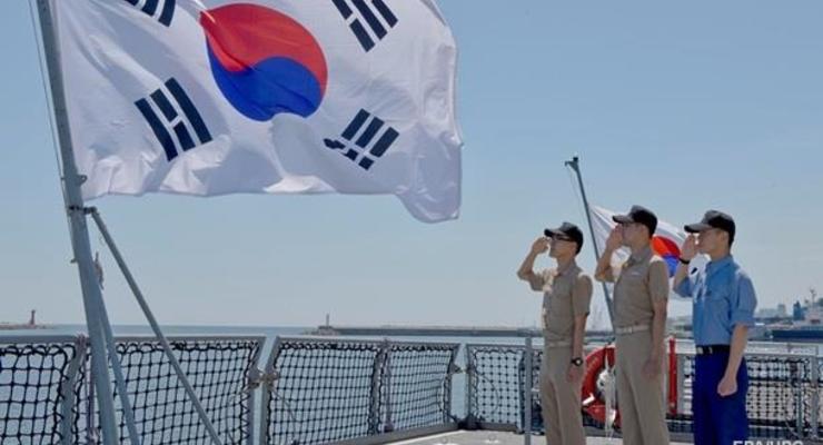 Южная Корея из-за коронавируса закрыла порты для нескольких судов