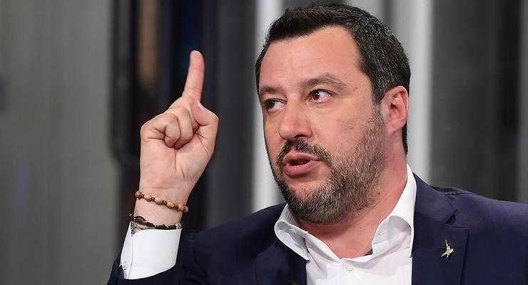 Экс-главу МВД Италии лишили депутатской неприкосновенности